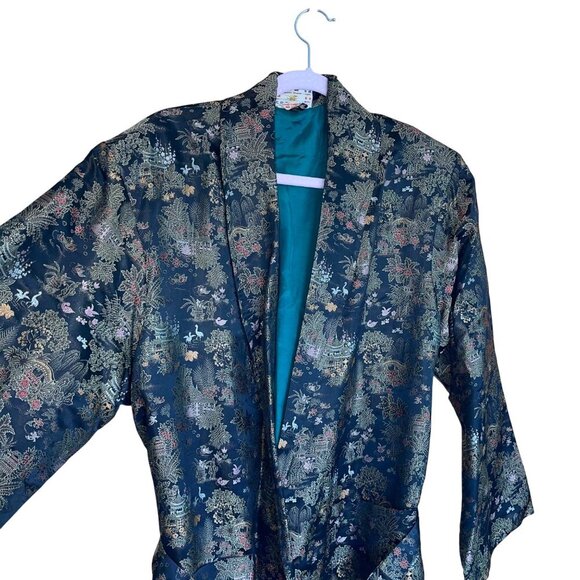 Ancient Dragon Vintage Womens Robe Size Large Black Brocade Belt Pure Silk - Picture 3 of 9